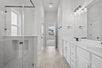 125 Cibolo Crk Lp in Bastrop, TX - Building Photo - Building Photo