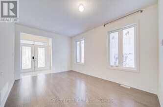 2643 Delphinium Trl in Pickering, ON - Building Photo - Building Photo