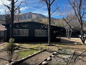 367 Sirretta St in Kernville, CA - Building Photo - Building Photo