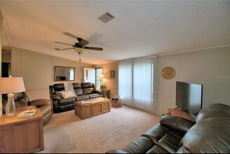 6025 Fussell Rd in Polk City, FL - Building Photo - Building Photo