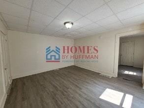 1319 Oakley St in Evansville, IN - Building Photo - Building Photo