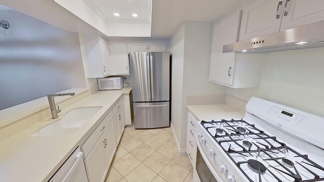 property at 7636 Hollister Ave