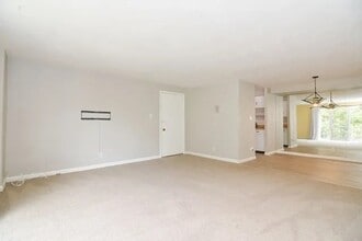 101 Oak Ln in Brockton, MA - Building Photo - Building Photo