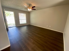704 SE 4th St in Bentonville, AR - Building Photo - Building Photo