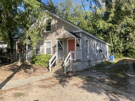 305 Kennedy St in Raleigh, NC - Building Photo