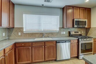 1716 Ringtail Dr in Little Elm, TX - Building Photo - Building Photo