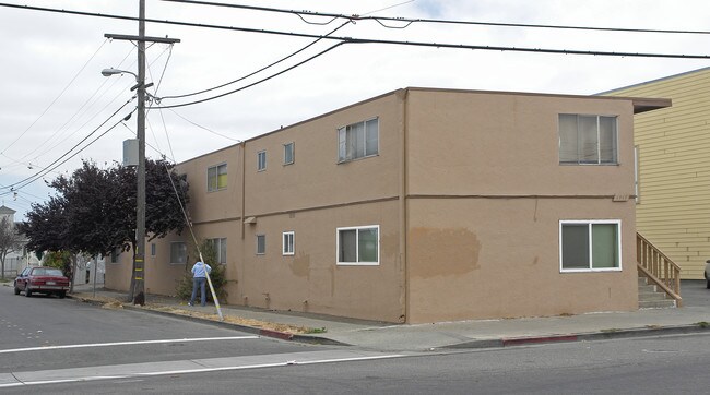 1717 Market Ave in San Pablo, CA - Building Photo - Building Photo