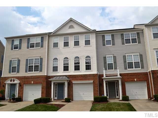 124 Ruby Walk Dr in Morrisville, NC - Building Photo - Building Photo