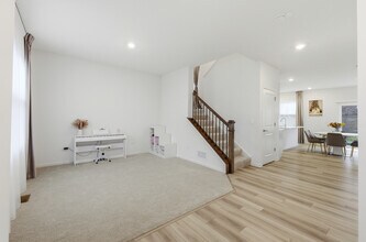 8503 Rosehall Dr in Joliet, IL - Building Photo - Building Photo