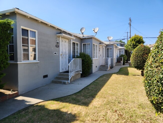 12019 Ocean Park Blvd, Unit 12019
