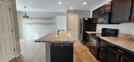 657 N Manship Ave in Meridian, ID - Building Photo - Building Photo