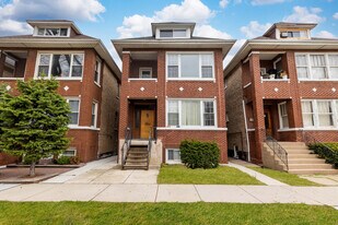 2630 W 42nd St in Chicago, IL - Building Photo