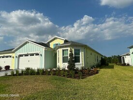 811 Margaritaville Ave in Daytona Beach, FL - Building Photo
