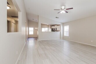 11638 W Carol Ave in Youngtown, AZ - Building Photo - Building Photo