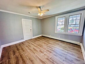 58 Leonard St in Port Chester, NY - Building Photo - Building Photo