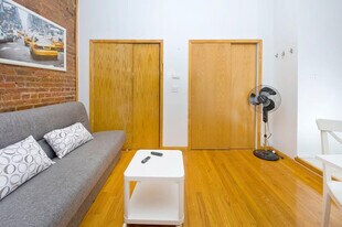 135 E 94th St in New York, NY - Building Photo