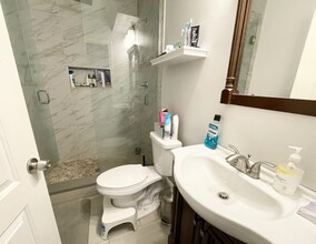 32 Rawson St, Unit 2 in Boston, MA - Building Photo - Building Photo