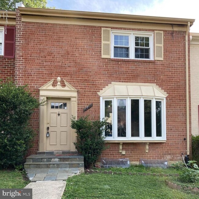 property at 4548 King William Ct