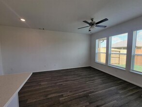 937 Tillman Ln in East Bernard, TX - Building Photo - Building Photo