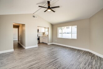 215 S Doran in Mesa, AZ - Building Photo - Building Photo