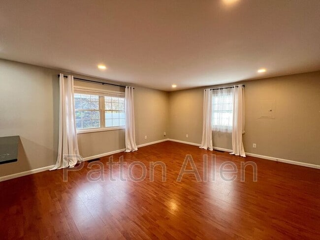 51 Argyle Ln in Asheville, NC - Building Photo - Building Photo