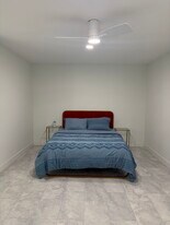 2356 N Blando Rd in Palm Springs, CA - Building Photo