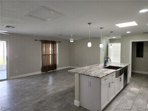 100 Roosevelt Ave in Lehigh Acres, FL - Building Photo - Building Photo