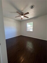 737 N 12th St in Rogers, AR - Building Photo - Building Photo