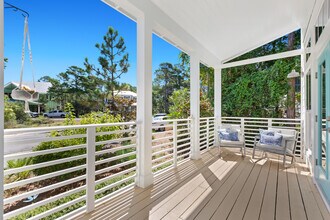 363 Matt's Way in Santa Rosa Beach, FL - Building Photo - Building Photo