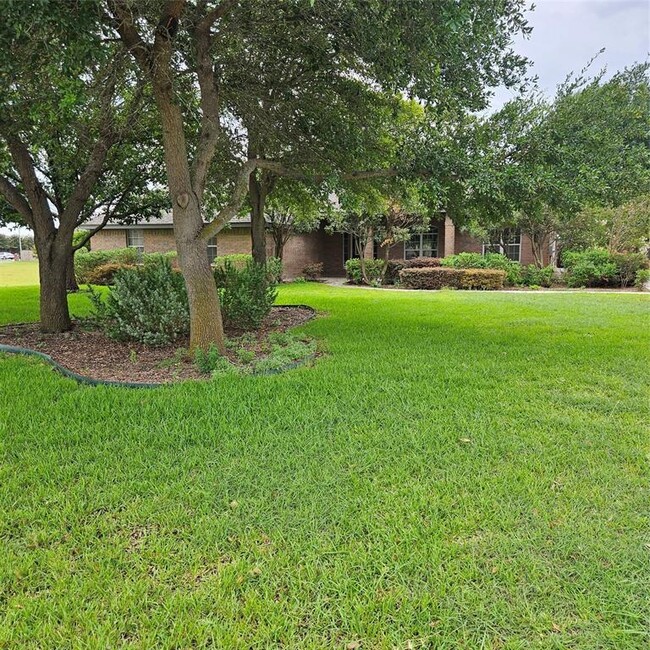 1439 Savannah Prairie in Seguin, TX - Building Photo - Building Photo