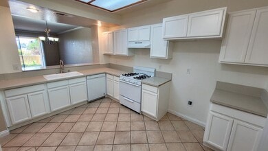 4512 Workman Mill Rd in Whittier, CA - Building Photo - Building Photo