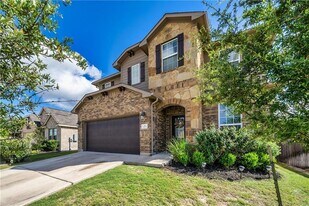 273 Everglade Dr in Buda, TX - Building Photo