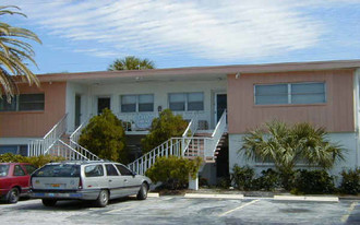 3675 Gulf Blvd Apartamentos