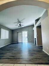 245 Summit Vista St in Henderson, NV - Building Photo - Building Photo