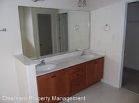 2040 Ivey Commons Rd photo'