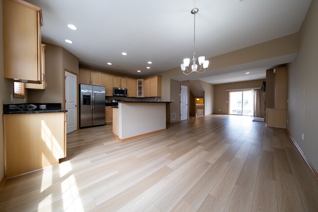 9585 Madison Dr in Chanhassen, MN - Building Photo - Building Photo