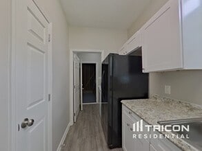 1730 Colin Creek Ln in Charlotte, NC - Building Photo - Building Photo