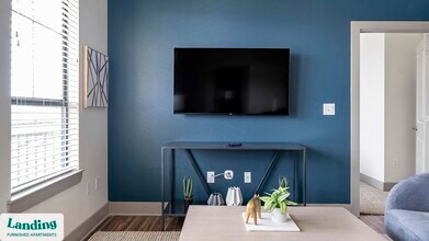 21201 Emerald Mist Pkwy in Spring, TX - Foto de edificio - Building Photo