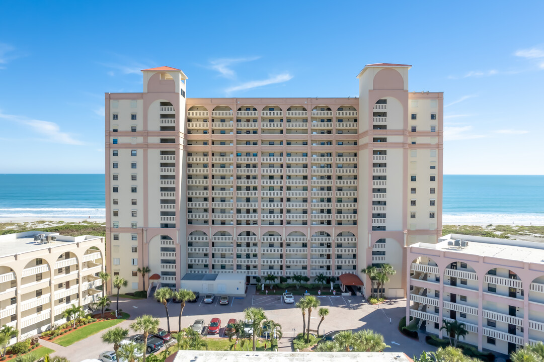 Stonewood Towers in Cocoa Beach, FL - Building Photo