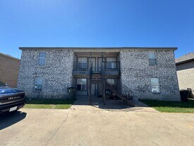 3203 Toledo Dr in Killeen, TX - Building Photo