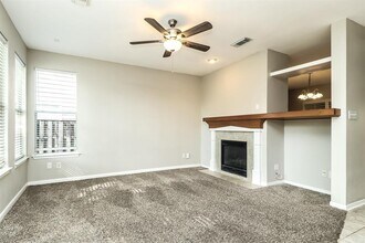159 W Sundance Cir in Spring, TX - Building Photo - Building Photo