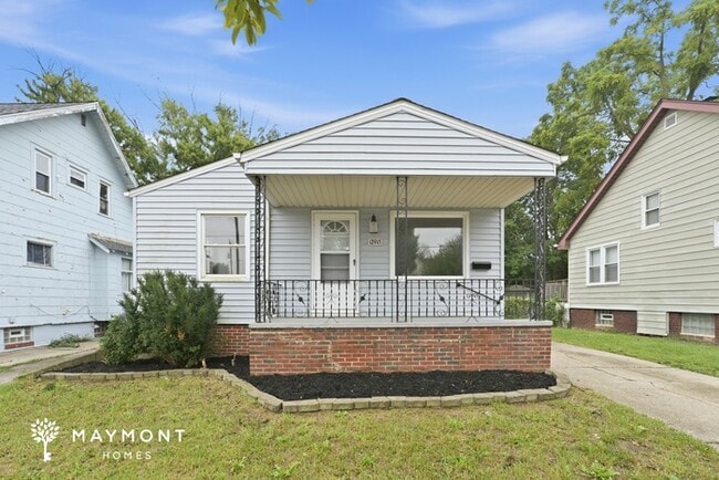 property at 12913 Leeila Ave
