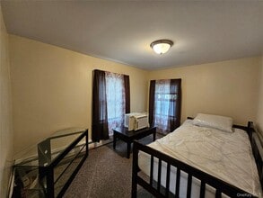 49 Beacon St in Beacon, NY - Building Photo - Building Photo