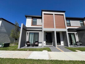 3260 Tranquil Trl in Kissimmee, FL - Building Photo