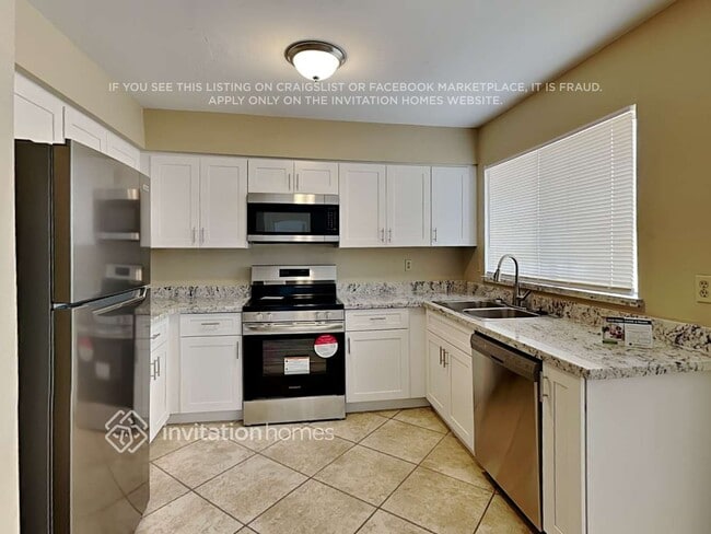 9623 N 71st Ave in Peoria, AZ - Building Photo - Building Photo