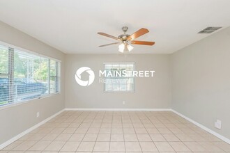 1906 E North Bay St in Tampa, FL - Building Photo - Building Photo