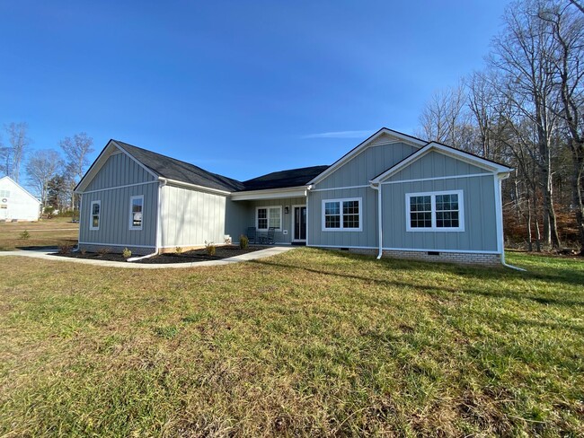 261 Summerlyn Dr in Mocksville, NC - Building Photo - Building Photo