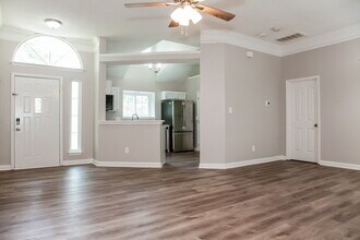 10501 Southern Oak Ct in Charlotte, NC - Building Photo - Building Photo