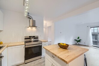 5995 W Hampden Ave, Unit F19 in Denver, CO - Building Photo - Building Photo