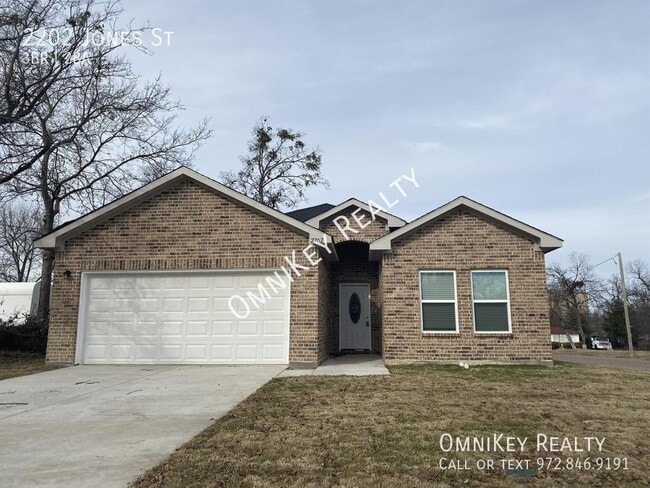 property at 2202 Jones St